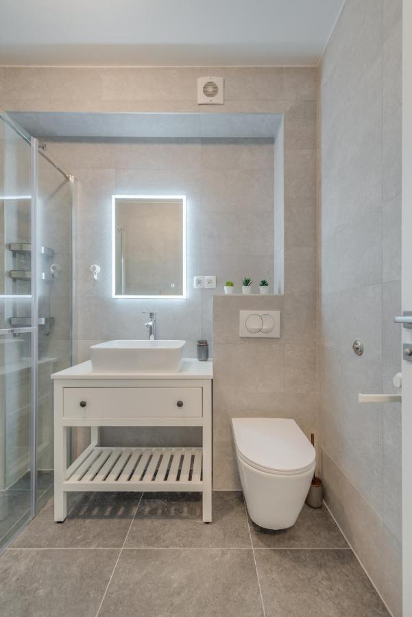 New And Chic Place Near Old Town Of Trogir Kültér fotó
